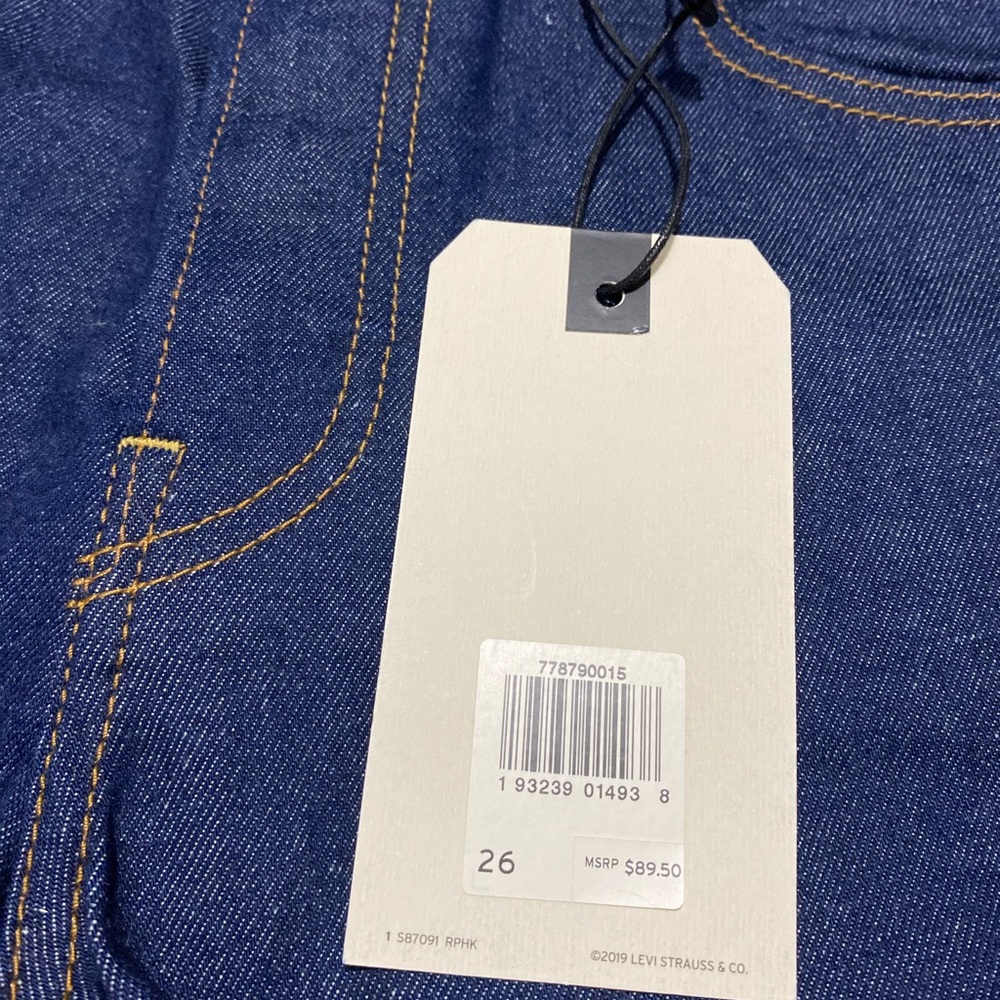 Levi’s Fridge Pocket Ribcage cutoff size 26 - Picture 6 of 6